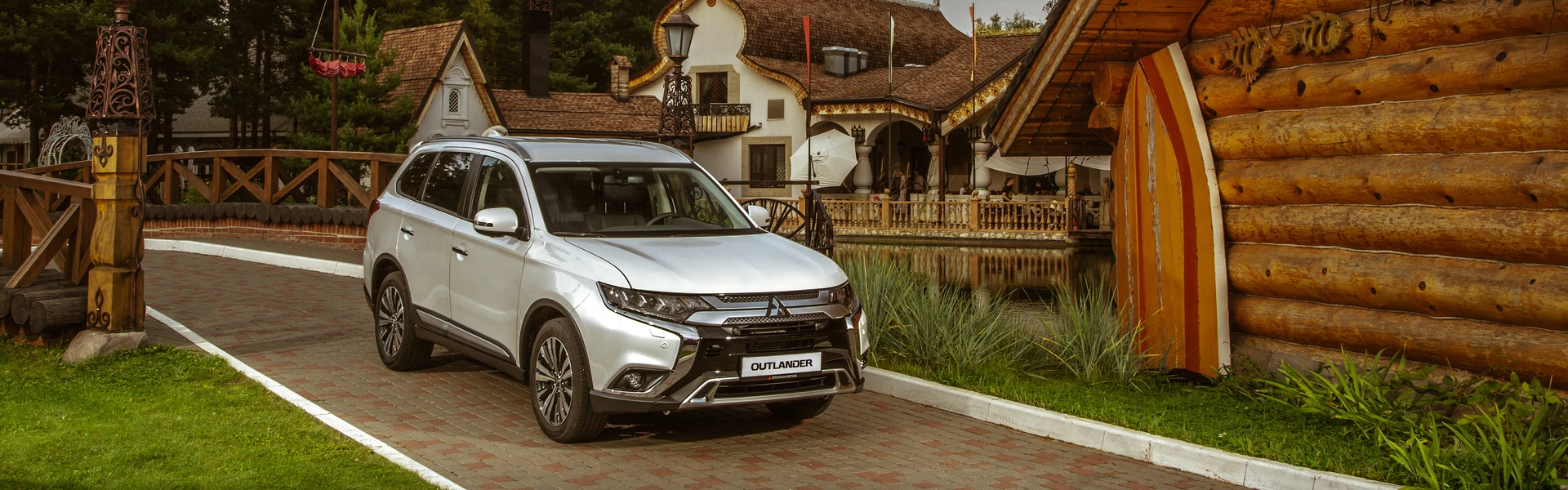 Купить новый Mitsubishi OUTLANDER – 7 мест в Челябинске